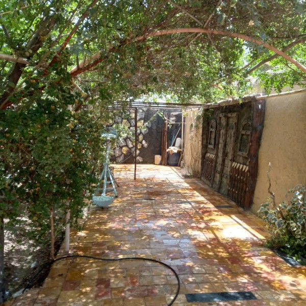 اجاره باغ ۴۰۰ متری در درختی اصفهانک