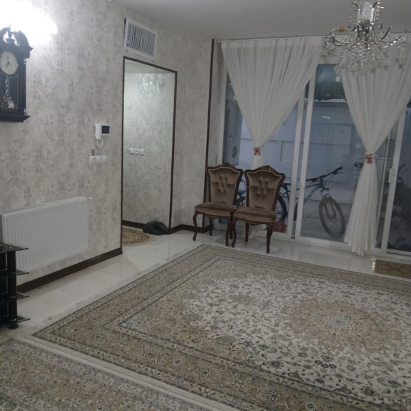 فروش منزل ویلایی در اصفهانک