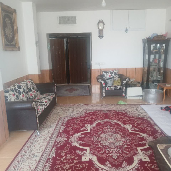 فروش منزل ویلایی در اصفهانک