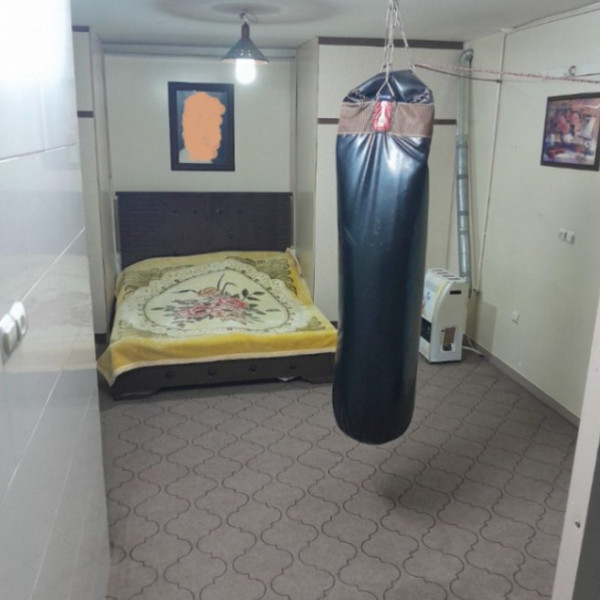 فروش مسکونی ویلایی نقلی دربست