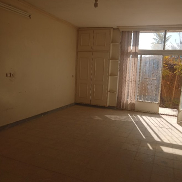 فروش منزل ویلایی در اصفهانک