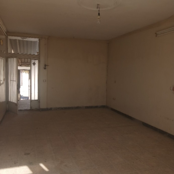 فروش منزل ویلایی در اصفهانک