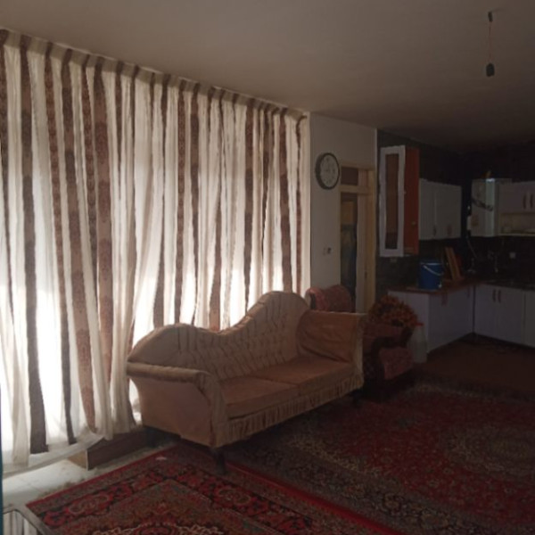 فروش باغ در اصفهانک