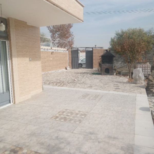 فروش باغ در اصفهانک