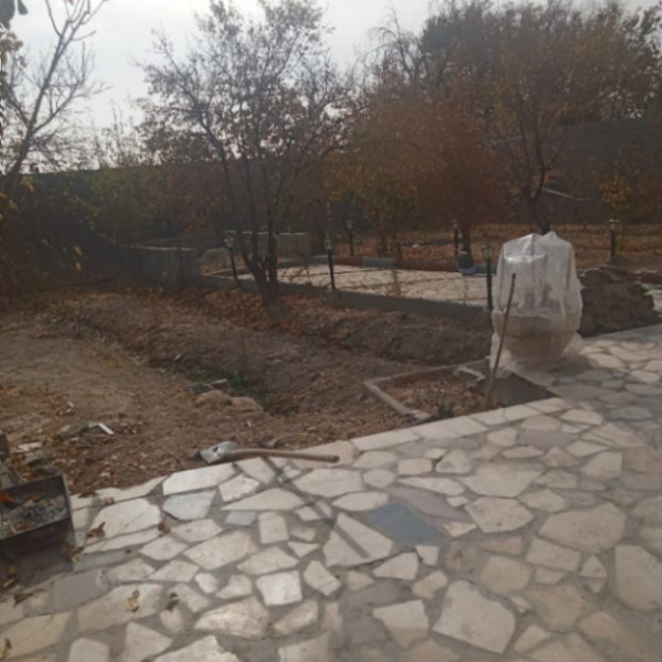 فروش باغ در اصفهانک