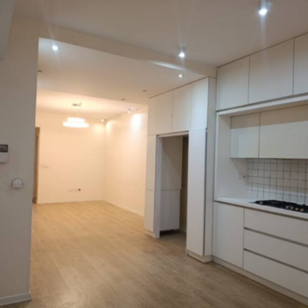 آپارتمان ۱۷۰ متری در جانبازان شهرک ولیعصر