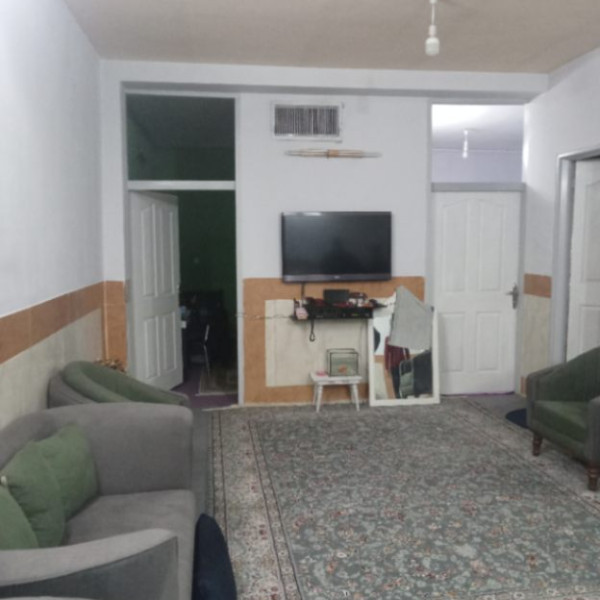 فروش منزل ویلایی در اصفهانک