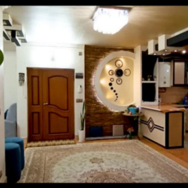 آپارتمان ۸۶ متری بازسازی شده