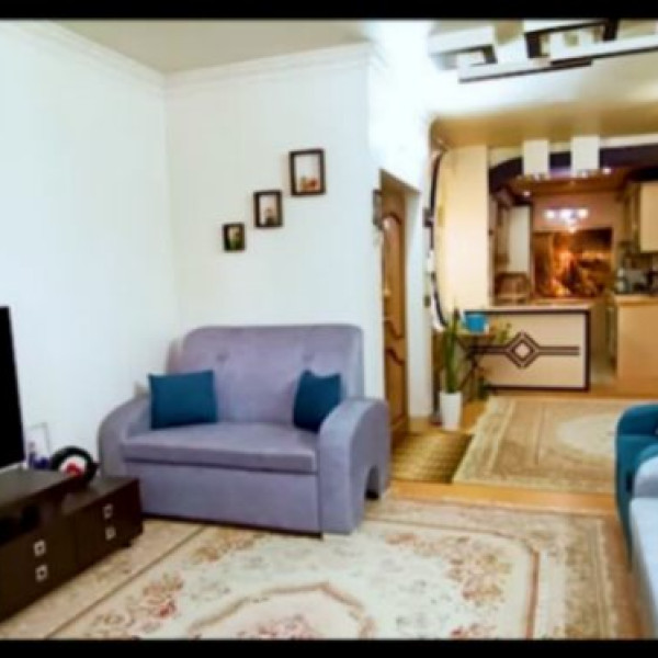 آپارتمان ۸۶ متری بازسازی شده