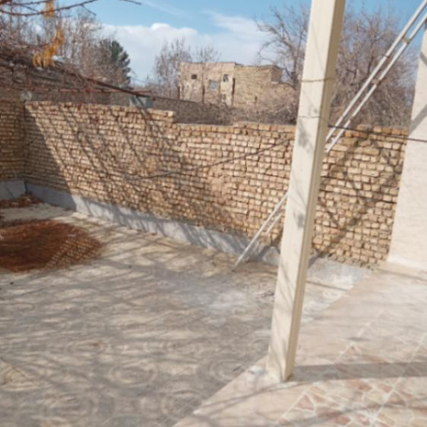 فروش منزل ویلایی در اصفهانک
