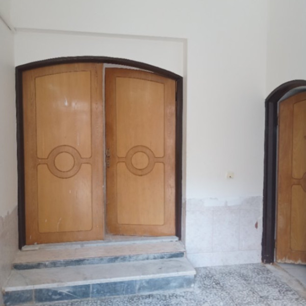 فروش منزل ویلایی در اصفهانک