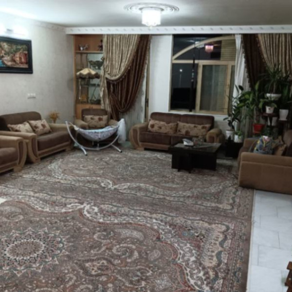 آپارتمان 114 متری در قائمیه