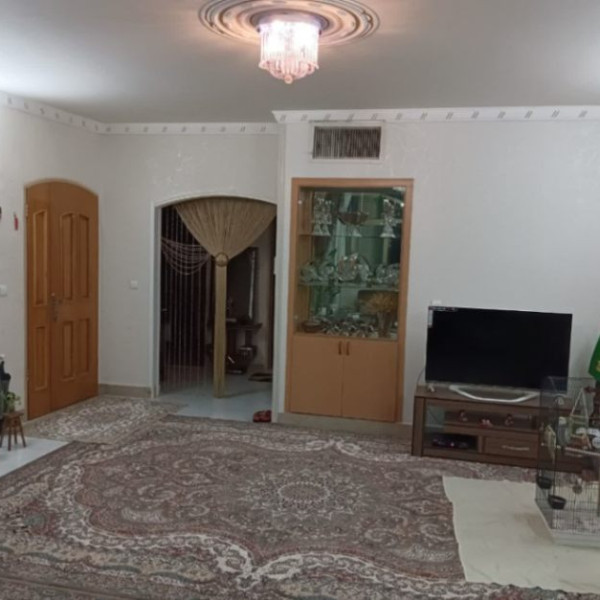 آپارتمان 114 متری در قائمیه
