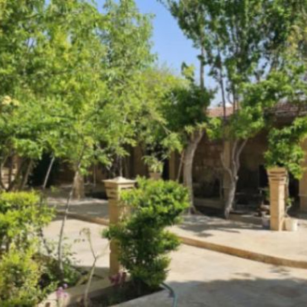اجاره باغ سالیانه در ابشار سوم اول خیابان نگارستان
