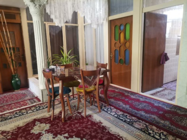 فروش خانه ویلایی قابل سکونت، یا خرید جهت ساخت