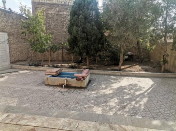 فروش خانه ویلایی قابل سکونت، یا خرید جهت ساخت
